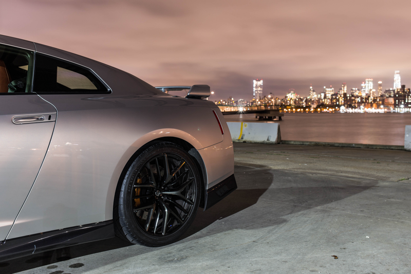Illustration for article titled The 2018 Nissan GT-R Is More Godzilla Than Ever: Ancient but Unstoppable